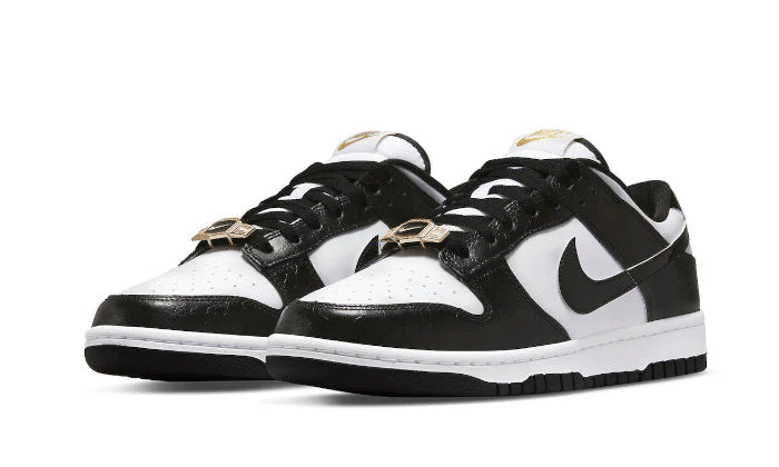 DUNK LOW WORLD CHAMPS